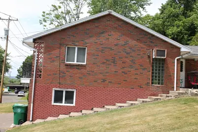 27 Old Chicopee St, Chicopee, MA 01013 - Photo 11