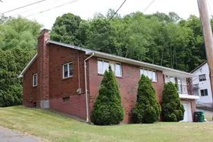 27 Old Chicopee St, Chicopee, MA 01013 - Photo 13