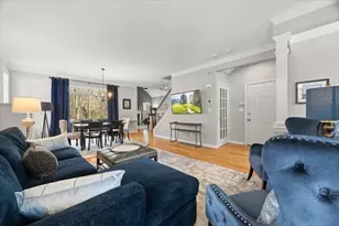 16 Fieldstone Dr, Raynham, MA 02767 - Photo 9