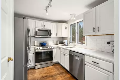 145 South St #18, Walpole, MA 02081 - Photo 3