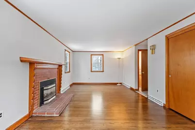 114 Fanning Ave, Dracut, MA 01826 - Photo 3
