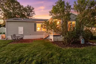 23 Green Holly Dr, Kingston, MA 02364 - Photo 5