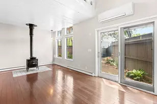 18 Bay St, Cambridge, MA 02139 - Photo 9