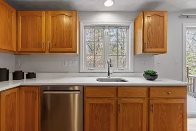 81 Salem Rd #31, Billerica, MA 01821 - Photo 9