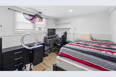 54 Blanchard, Leominster, MA 01453 - Photo 17