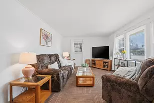 25 Lyman St, Westborough, MA 01581 - Photo 7