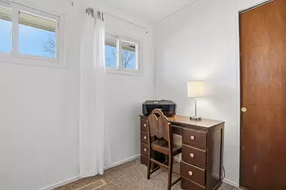 25 Lyman St, Westborough, MA 01581 - Photo 33