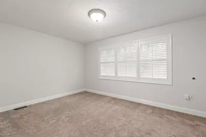 12 Whispering Pine Cir #12, Worcester, MA 01606 - Photo 13