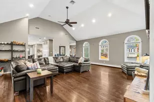 31 Zachary Ln, Reading, MA 01867 - Photo 17