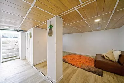 401 Buffinton St, Fall River, MA 02721 - Photo 15