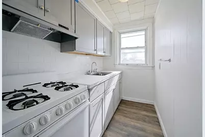 401 Buffinton St, Fall River, MA 02721 - Photo 13