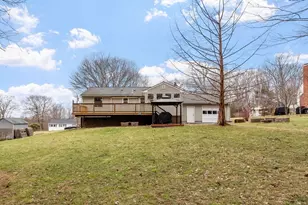 24 George St, Charlton, MA 01507 - Photo 9