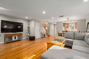 2259 Commonwealth, Newton, MA 02466 - Photo 7