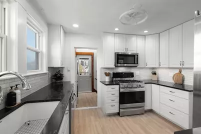 27 Union St #3, Boston, MA 02135 - Photo 9