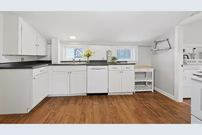 173 Elm St, North Attleboro, MA 02760 - Photo 5