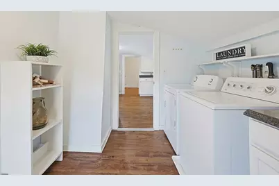 173 Elm St, North Attleboro, MA 02760 - Photo 17