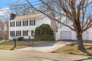 915 Almy Rd, Somerset, MA 02726 - Photo 3