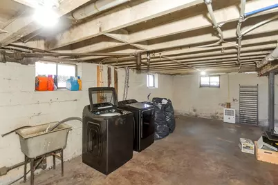 127 Governor St, Springfield, MA 01104 - Photo 33