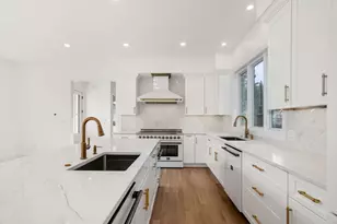 5 Morseland Ave, Newton, MA 02459 - Photo 9