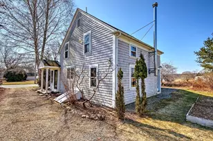 408 Hixbridge Rd, Westport, MA 02790 - Photo 7