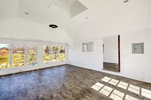 408 Hixbridge Rd, Westport, MA 02790 - Photo 25