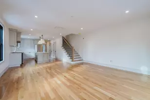 68 Rowe St, Boston, MA 02131 - Photo 7