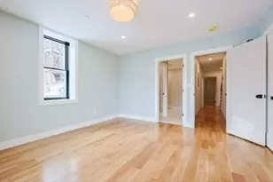 68 Rowe St, Boston, MA 02131 - Photo 19