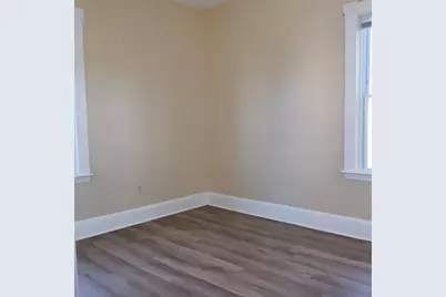 98 County St #B-2N, Fall River, MA 02744 - Photo 9