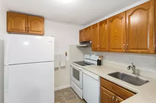 100 Park Terrace Dr, Stoneham, MA 02180 - Photo 19