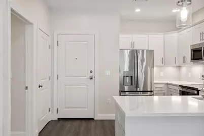 3213 Briarwood Vlg #3213, Clinton, MA 01510 - Photo 9