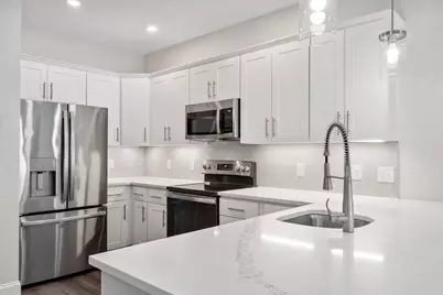 3213 Briarwood Vlg #3213, Clinton, MA 01510 - Photo 11