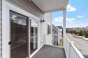 3213 Briarwood Village, Clinton, MA 01510 - Photo 5