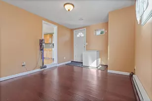 14 Vining St, Malden, MA 02148 - Photo 15