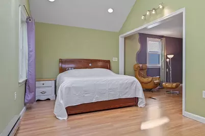 14 Vining St, Malden, MA 02148 - Photo 9