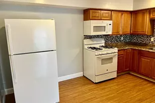 225 Danforth St, Fall River, MA 02720 - Photo 5