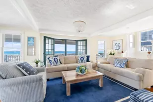 72 B St, Hull, MA 02045 - Photo 5