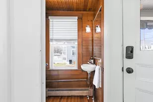 72 B St, Hull, MA 02045 - Photo 17