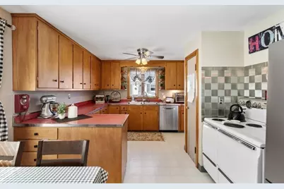 70 Bass Avenue, Gloucester, MA 01930 - Photo 13