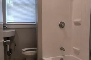 98 County St, Fall River, MA 02744 - Photo 11