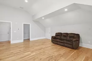 10 Congress St, Amesbury, MA 01913 - Photo 17