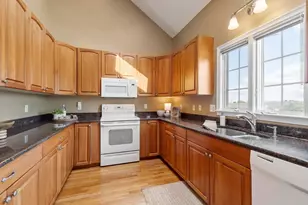 55 Apple Blossom Ln, Lynn, MA 01904 - Photo 11