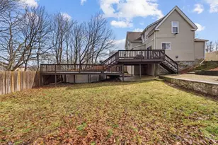 14 Clayton Ave, Saugus, MA 01906 - Photo 5