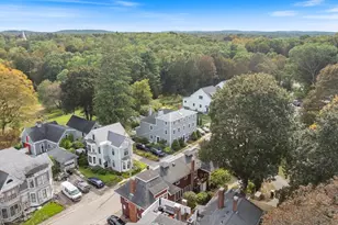 4 Coffin Ct, Newburyport, MA 01950 - Photo 37