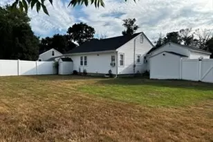 400 Waverley Rd, North Andover, MA 01845 - Photo 25