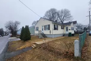 44 Cane St, Fitchburg, MA 01420 - Photo 1