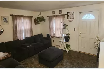 44 Cane St, Fitchburg, MA 01420 - Photo 15