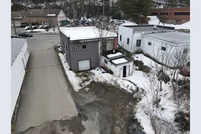 334 High St, Greenfield, MA 01301 - Photo 25