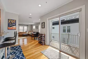 16 5 Holly St, Salem, MA 01970 - Photo 7