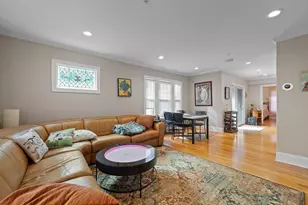 16 5 Holly St, Salem, MA 01970 - Photo 3