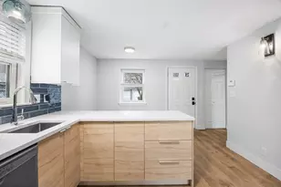 28 Margin St, Lynn, MA 01905 - Photo 7